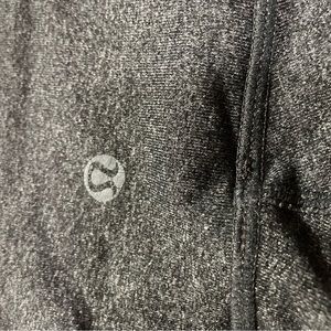 Beautiful lululemon Capri size 10